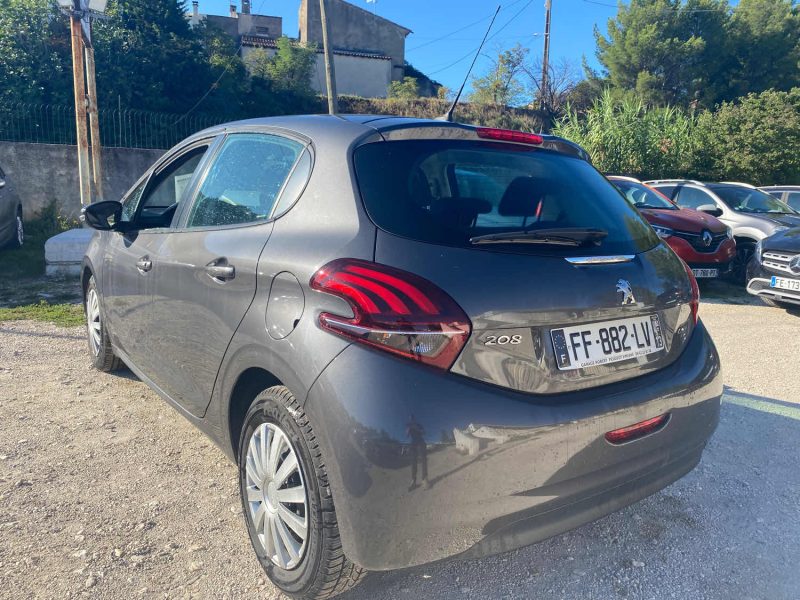 PEUGEOT 208 2019