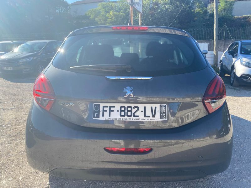 PEUGEOT 208 2019