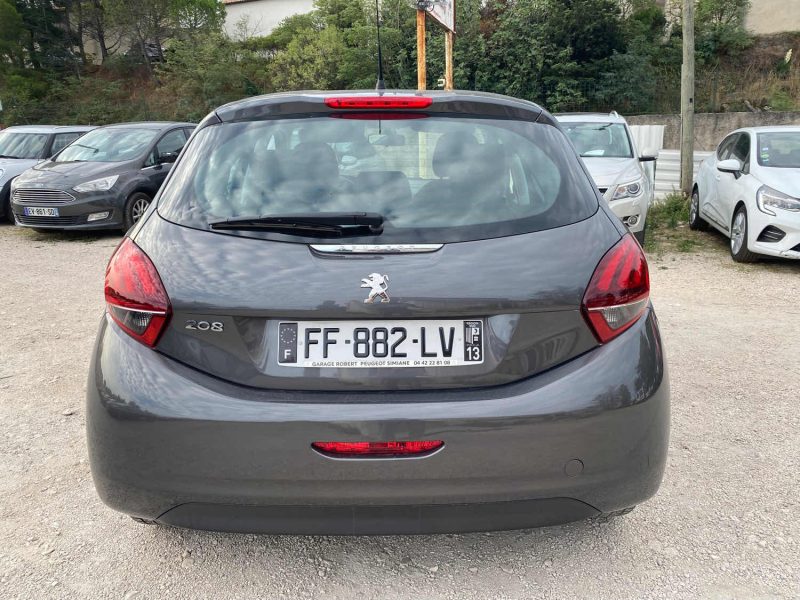 PEUGEOT 208 2019