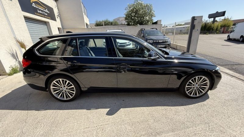 BMW SERIE 3 / 330d 258ch Finition Luxury ZF8