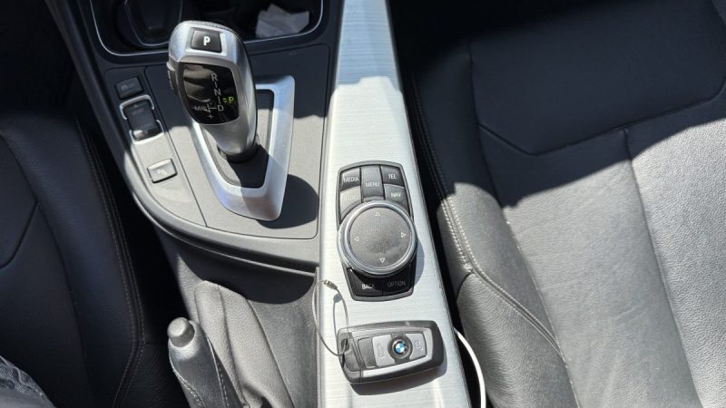 BMW SERIE 3 330d 258ch finition Luxury ZF8