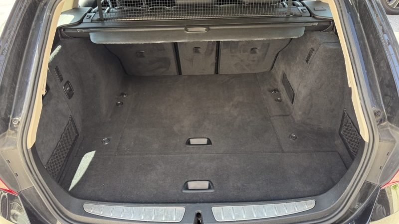 BMW SERIE 3 330d 258ch finition Luxury ZF8