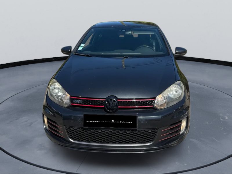 VOLKSWAGEN GOLF VI GTI 210