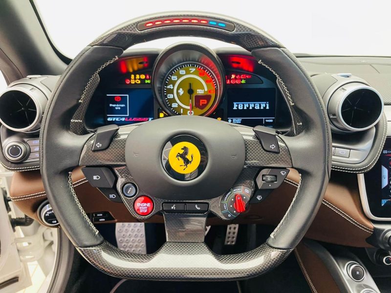 FERRARI GTC4LUSSO T 3.9i - 32V V8 BI-TURBO
