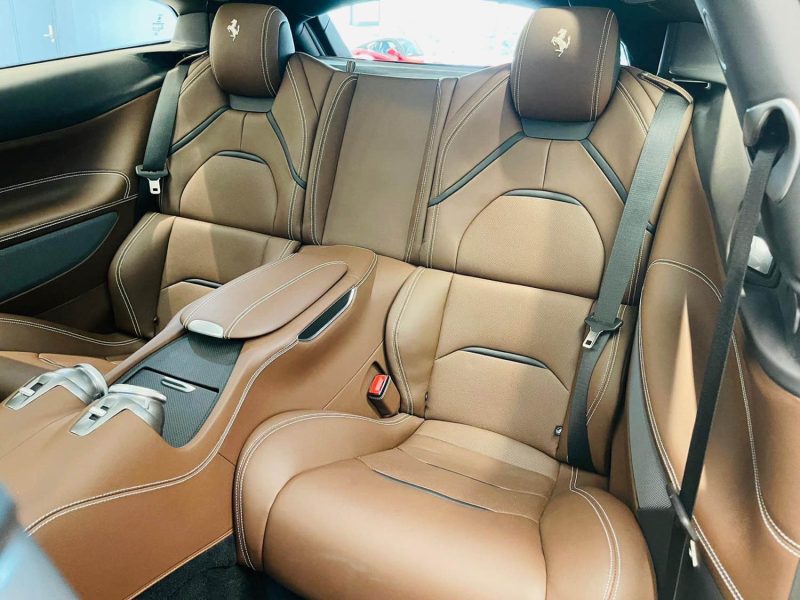 FERRARI GTC4LUSSO T 3.9i - 32V V8 BI-TURBO