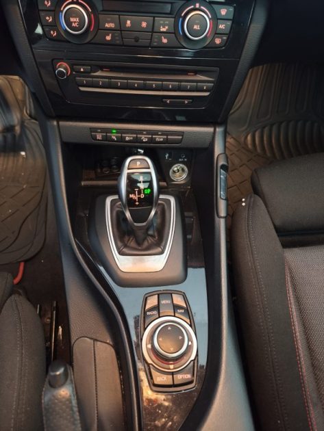 B.M.W SERIE X1 2.0 184 Cv - BOITE AUTOMATIQUE - CAMERA DE RECUL - GPS   SERIE X 2015