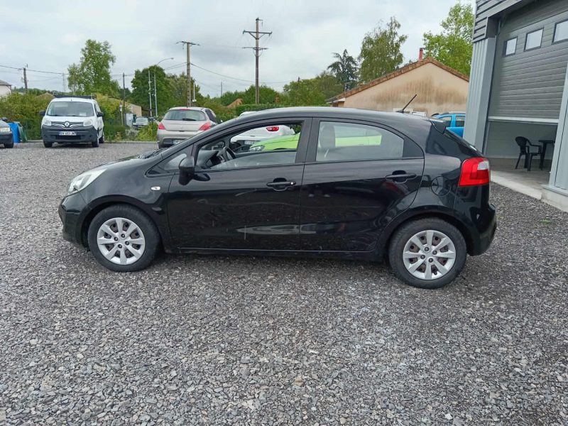 KIA RIO 1.2 Style ISG 85 cv 106000 KMS / EMBRAYAGE NEUF + REVISION A JOUR