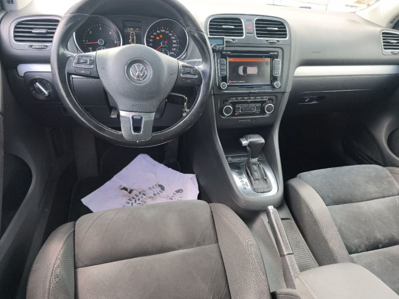 VOLKSWAGEN GOLF 2009
