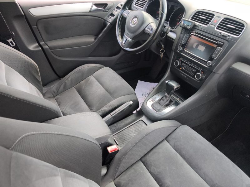 VOLKSWAGEN GOLF 2009