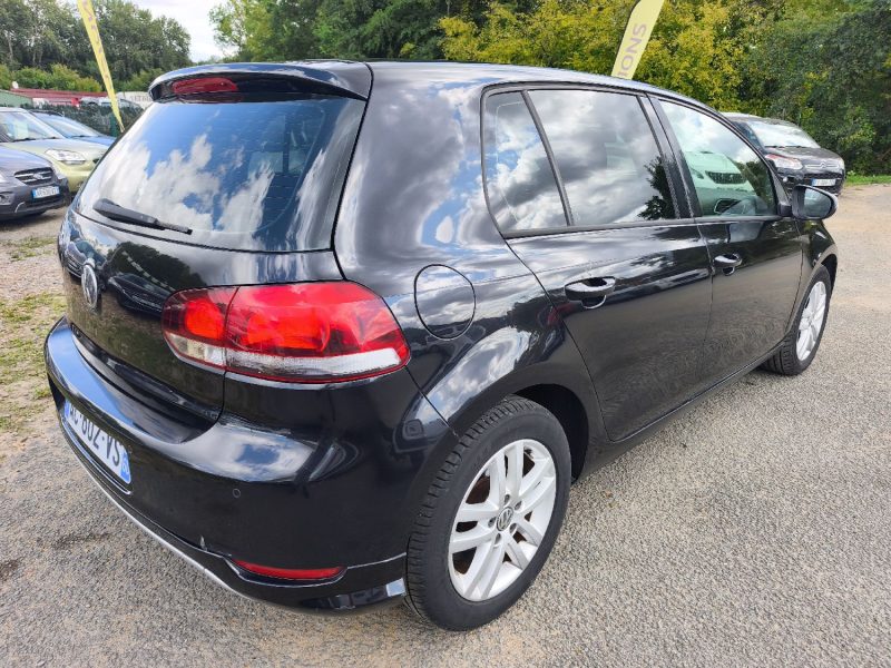 VOLKSWAGEN GOLF 2009