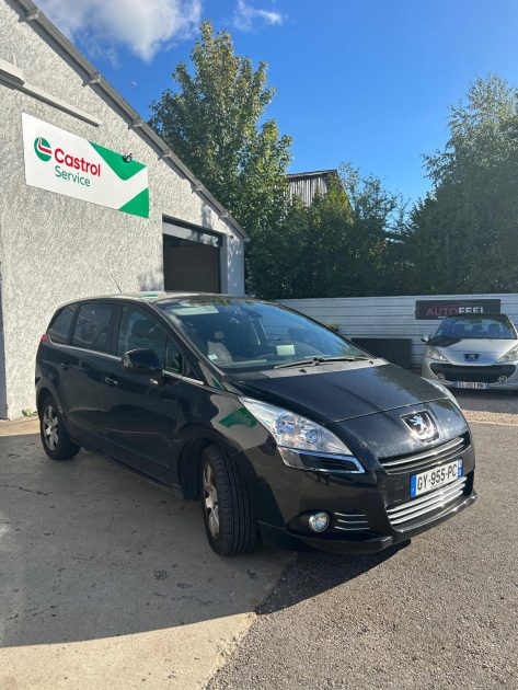 PEUGEOT 5008 2.0 HDI 150CH 7 PLACE