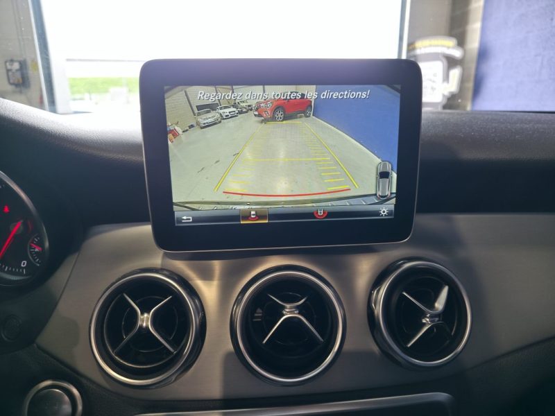 MERCEDES GLA 200d 136ch FASCINATION PACK AMG / 4MATIC 7G-DCT / SUIVI COMPLET