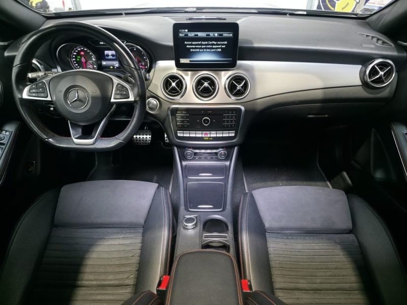 MERCEDES GLA 200d 136ch FASCINATION PACK AMG / 4MATIC 7G-DCT / SUIVI COMPLET