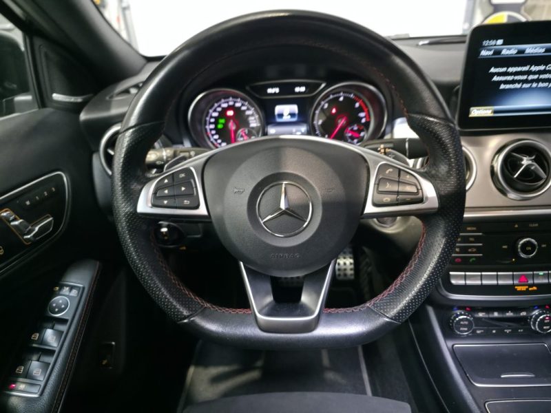 MERCEDES GLA 200d 136ch FASCINATION PACK AMG / 4MATIC 7G-DCT / SUIVI COMPLET