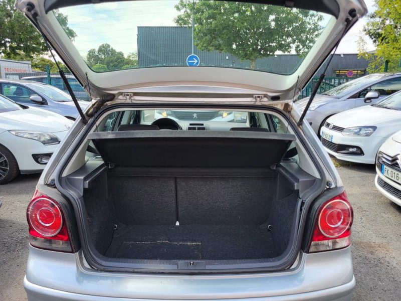 VOLKSWAGEN POLO 2008