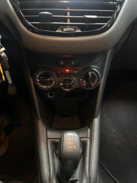 PEUGEOT 208 1.4 HDi 70 CV ACTIVE 2013