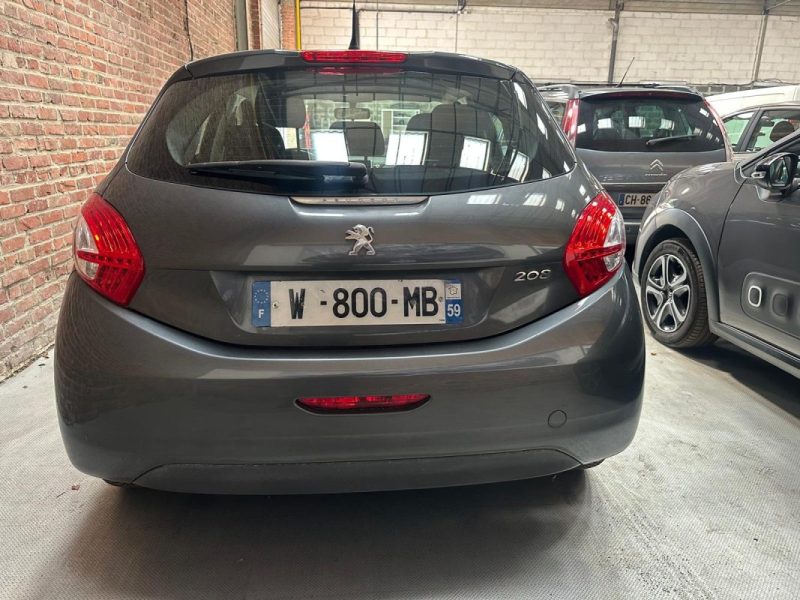 PEUGEOT 208 1.4 HDi 70 CV ACTIVE 2013