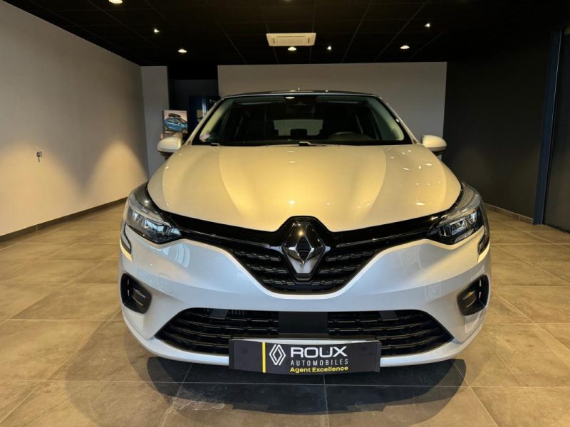 RENAULT CLIO 2021