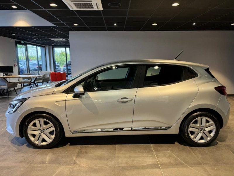 RENAULT CLIO 2021