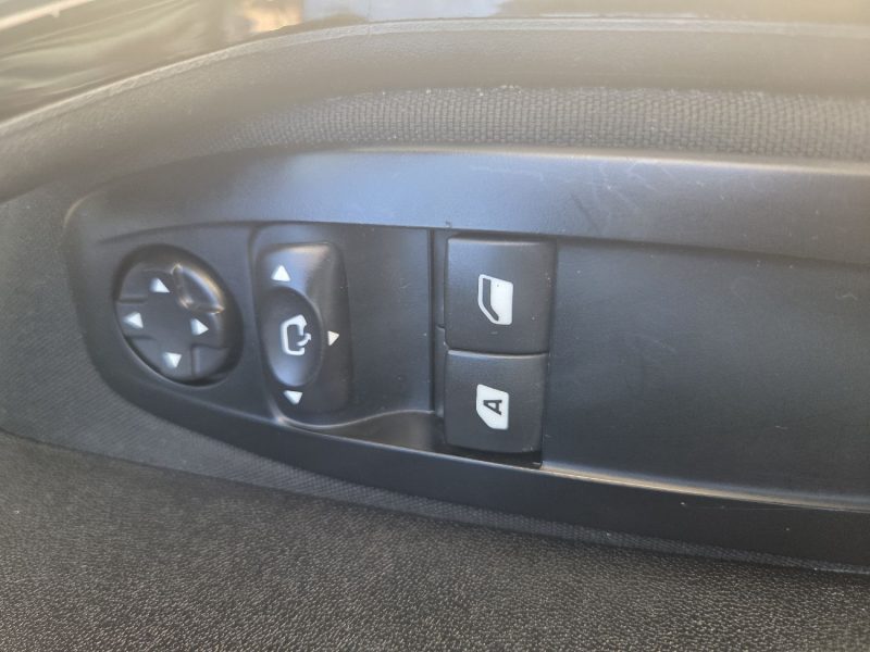 PEUGEOT 208 PHASE 2 1.6 BLUE HDI 75CV - 8V TURBO 2016