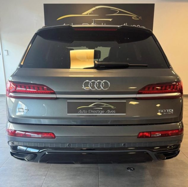AUDI Q7 2019