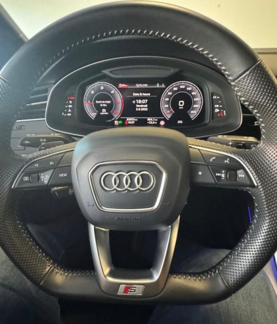 AUDI Q7 2019
