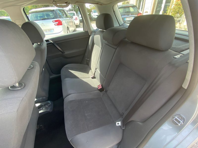 VOLKSWAGEN POLO 2008