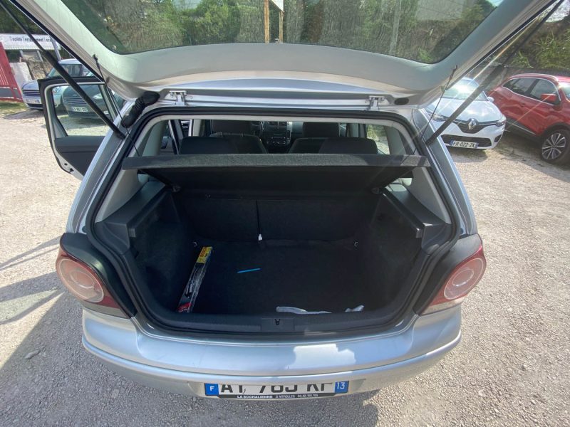 VOLKSWAGEN POLO 2008