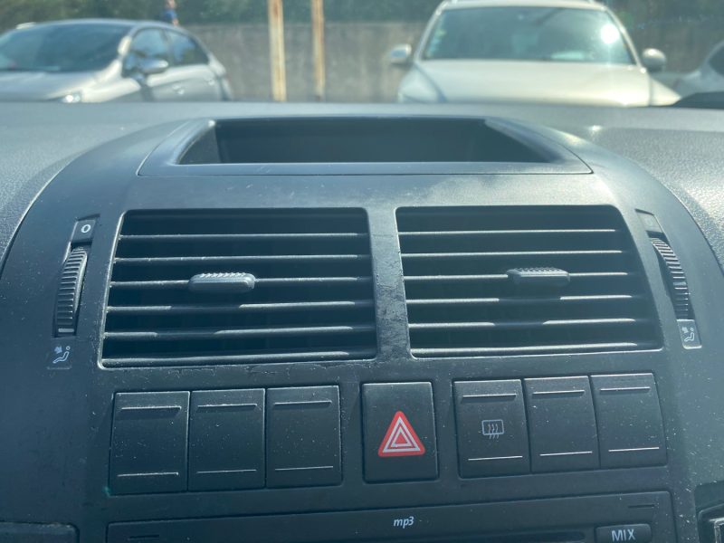 VOLKSWAGEN POLO 2008