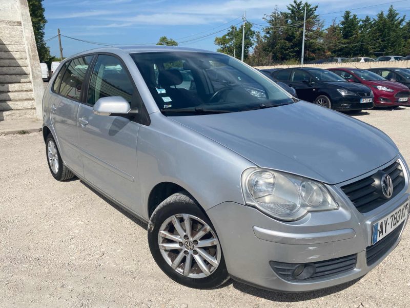 VOLKSWAGEN POLO 2008