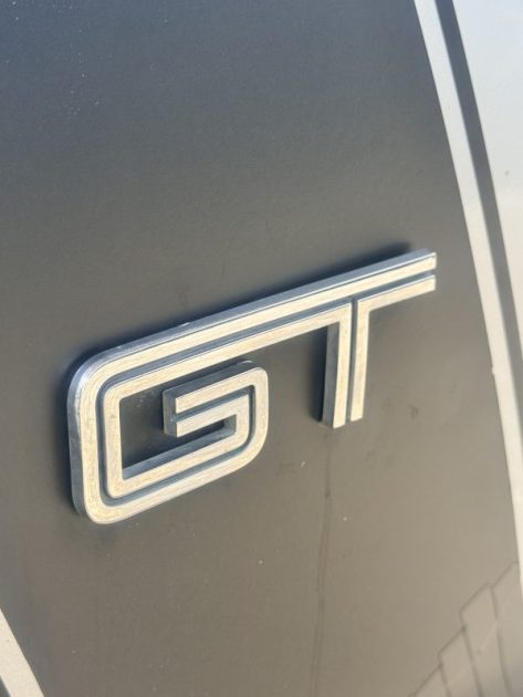 FORD FORD MUSTANG GT 305 CH 4.6L V8