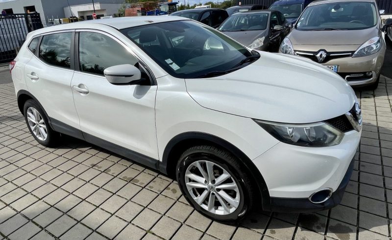 NISSAN QASHQAI.1.5 dCi 110ch CONNECT EDITION