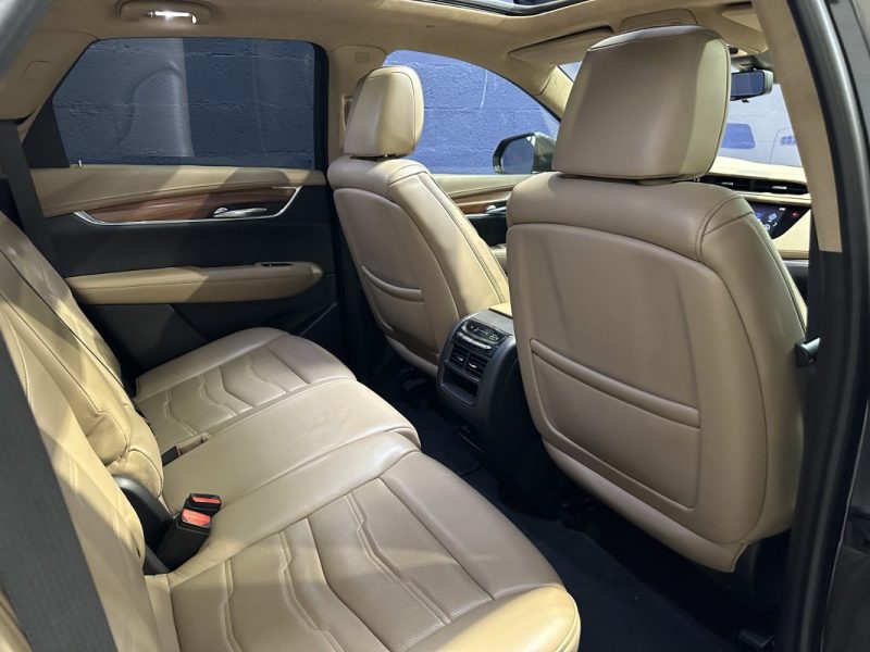 CADILLAC XT5 3.6i V6 314ch - Platinum - Suivi Complet