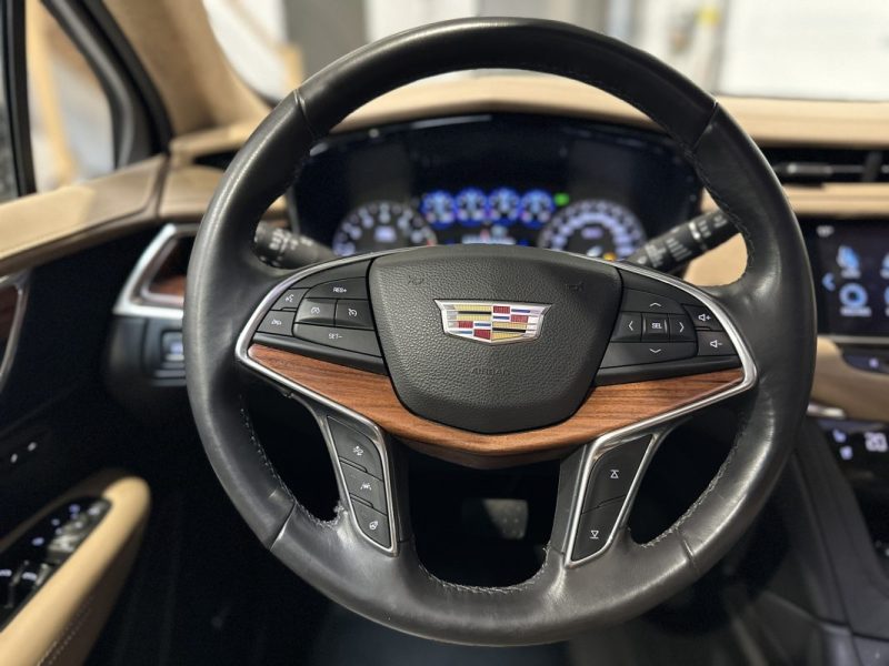 CADILLAC XT5 3.6i V6 314ch - Platinum - Suivi Complet