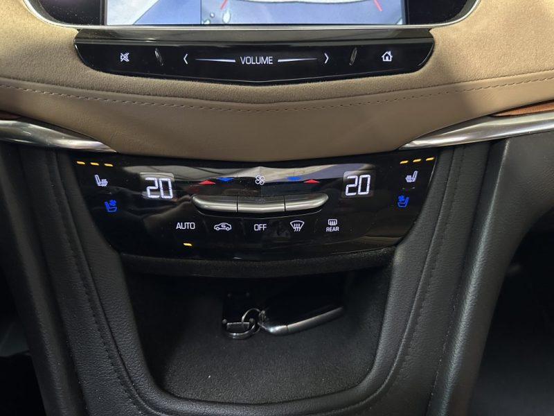 CADILLAC XT5 3.6i V6 314ch - Platinum - Suivi Complet