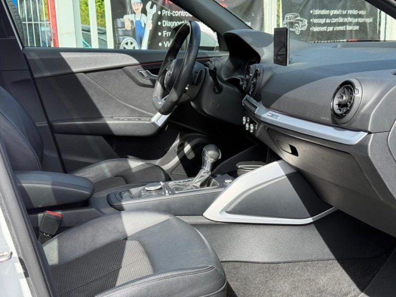 AUDI Q2 S-LINE / BOITE AUTOMATIQUE / DIESEL / TOIT OUVRANT / GARANTIE 12 MOIS