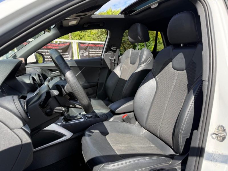 AUDI Q2 S-LINE / BOITE AUTOMATIQUE / DIESEL / TOIT OUVRANT / GARANTIE 12 MOIS