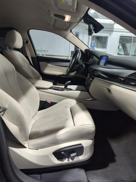 B.M.W. BMW SERIE X6 XDRIVE 258 Cv LOUNGE PLUS HISTORIQUE D\'ENTRETIEN - GPS - CAMERA - RADAR ARRIERE ET AVANT - INTERIEUR CUIR  2017