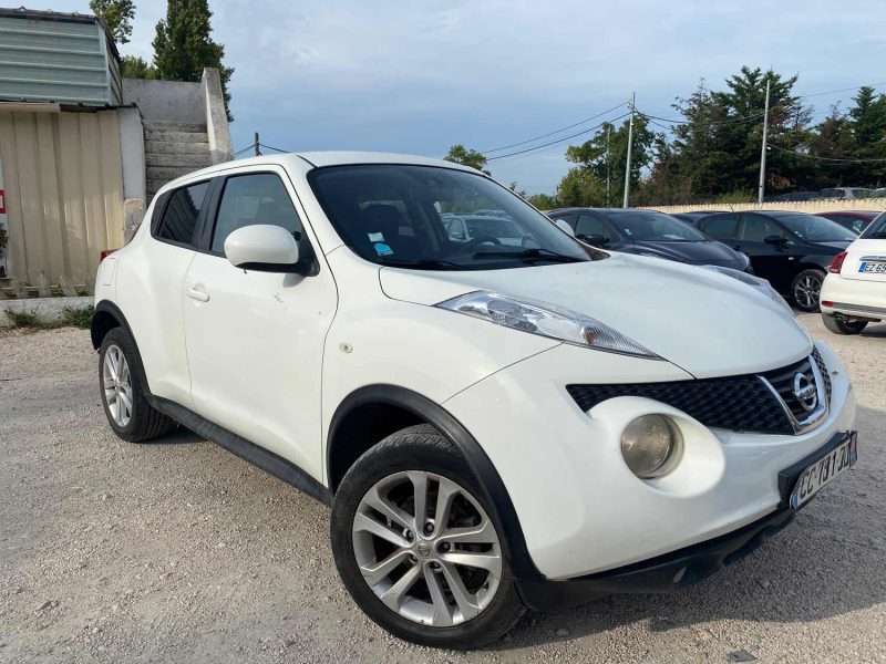 NISSAN JUKE 2012