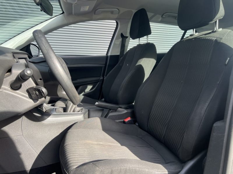 PEUGEOT 308 1.2 82ch Access - DISTRIBUTION OK