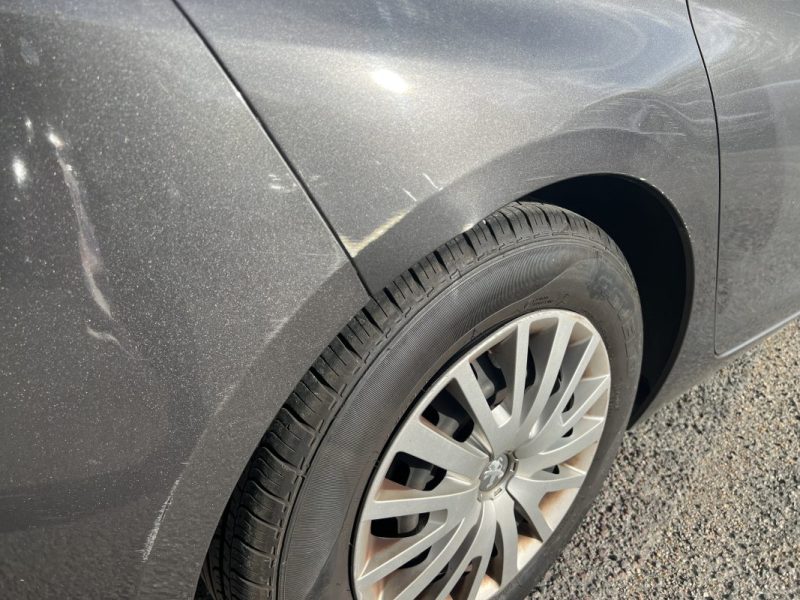 PEUGEOT 308 1.2 82ch Access - DISTRIBUTION OK