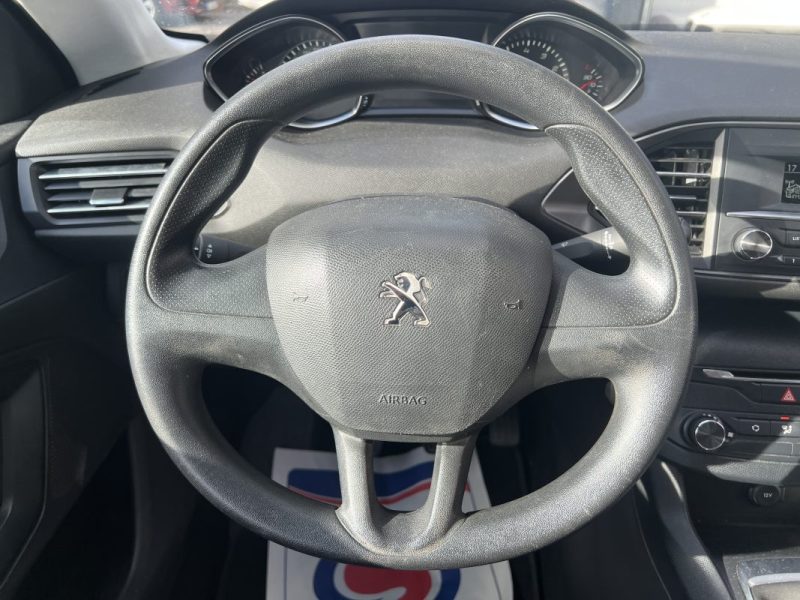 PEUGEOT 308 1.2 82ch Access - DISTRIBUTION OK