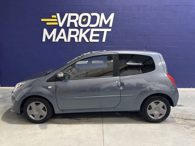 RENAULT TWINGO II 1.2 16v 75ch Night And Day - Distri OK