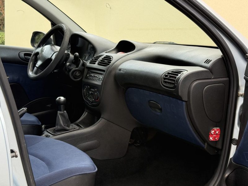 PEUGEOT 206 XR PRESENCE 206 1.9D XT 70 CV 2003 248 000KM