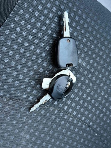 PEUGEOT 206+ 1.4 HDI 70CH BLUE LION ACCESS