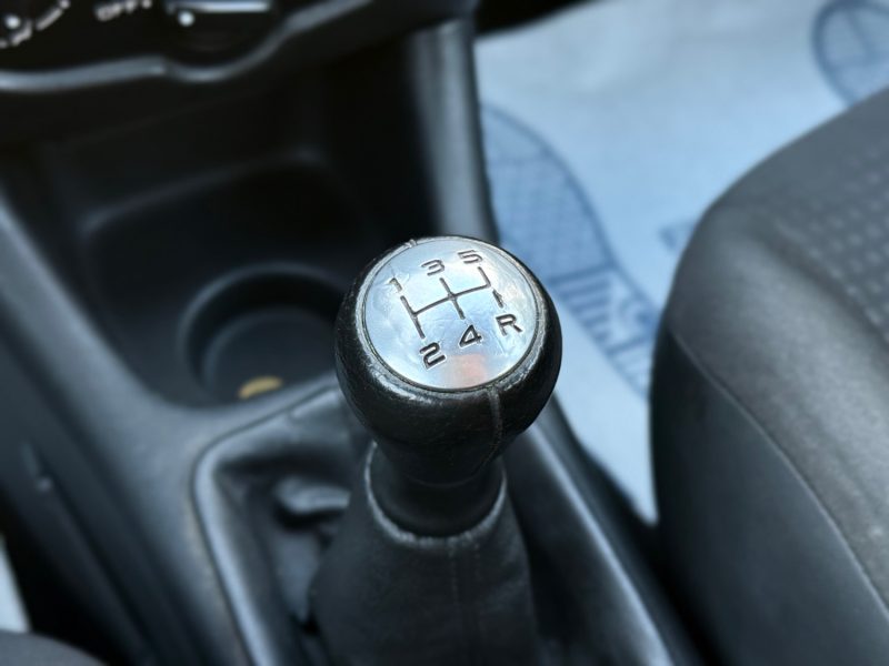 PEUGEOT 206+ 1.4 HDI 70CH BLUE LION ACCESS