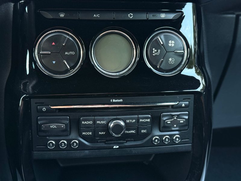 CITROEN DS3 1.6 VTI 120 CH AIRDREAM SO CHIC