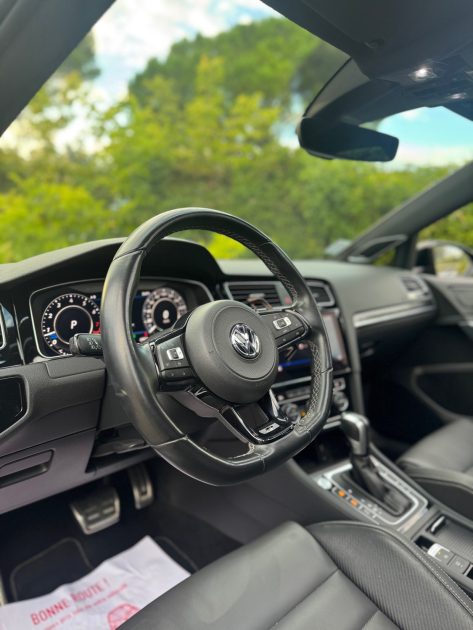 VOLKSWAGEN GOLF 2019