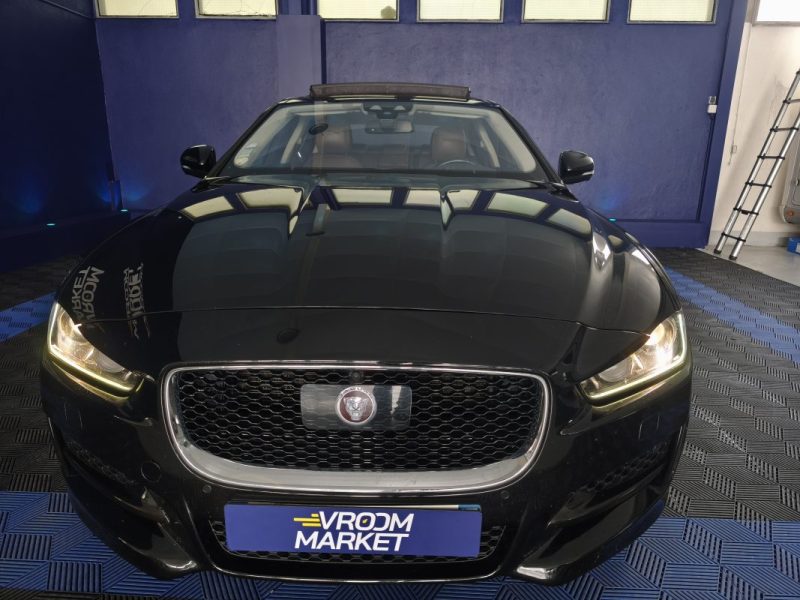 JAGUAR JAGUAR XE 2.0 180 Cv PORTFOLIO - CAMERA AVANT ET ARRIERE - GPS - CUIR - CARPLAY - AUDIO MERIDIAN  2015