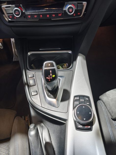 BMW SERIE 4 435I 3.0 306 Cv ENTRETIEN COMPLET - BOITE AUTOMATIQUE 8 RAPPORTS - GPS - ALCANTARA - CAMERA DE RECUL  2014